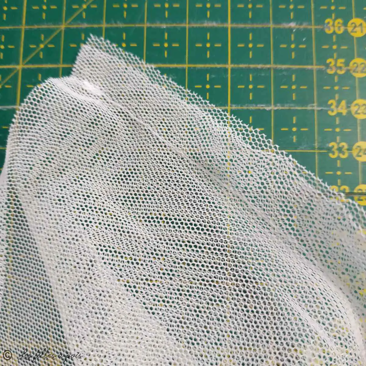 Tutoriel couture : Créez votre jupe en tulle souple en 1h30 ! 6 Tutoriel jupe en tulle souple